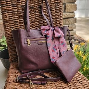 Steve Madden tote with change purse